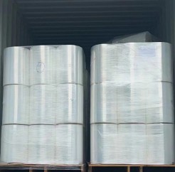 ¿Cómo prevenir eficazmente las arrugas o desgarros en el film estirable de PE?